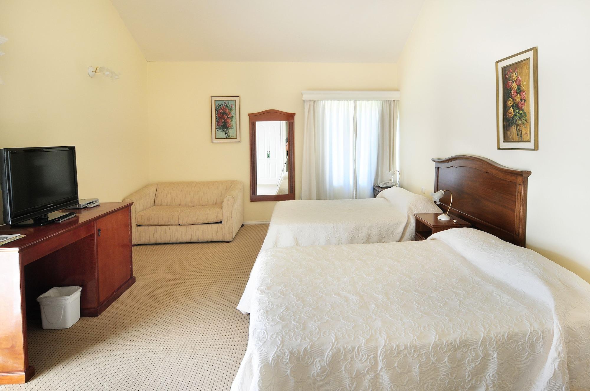 Parque Hotel Jean Clevers Punta del Este Zewnętrze zdjęcie A typical guest room at the hotel