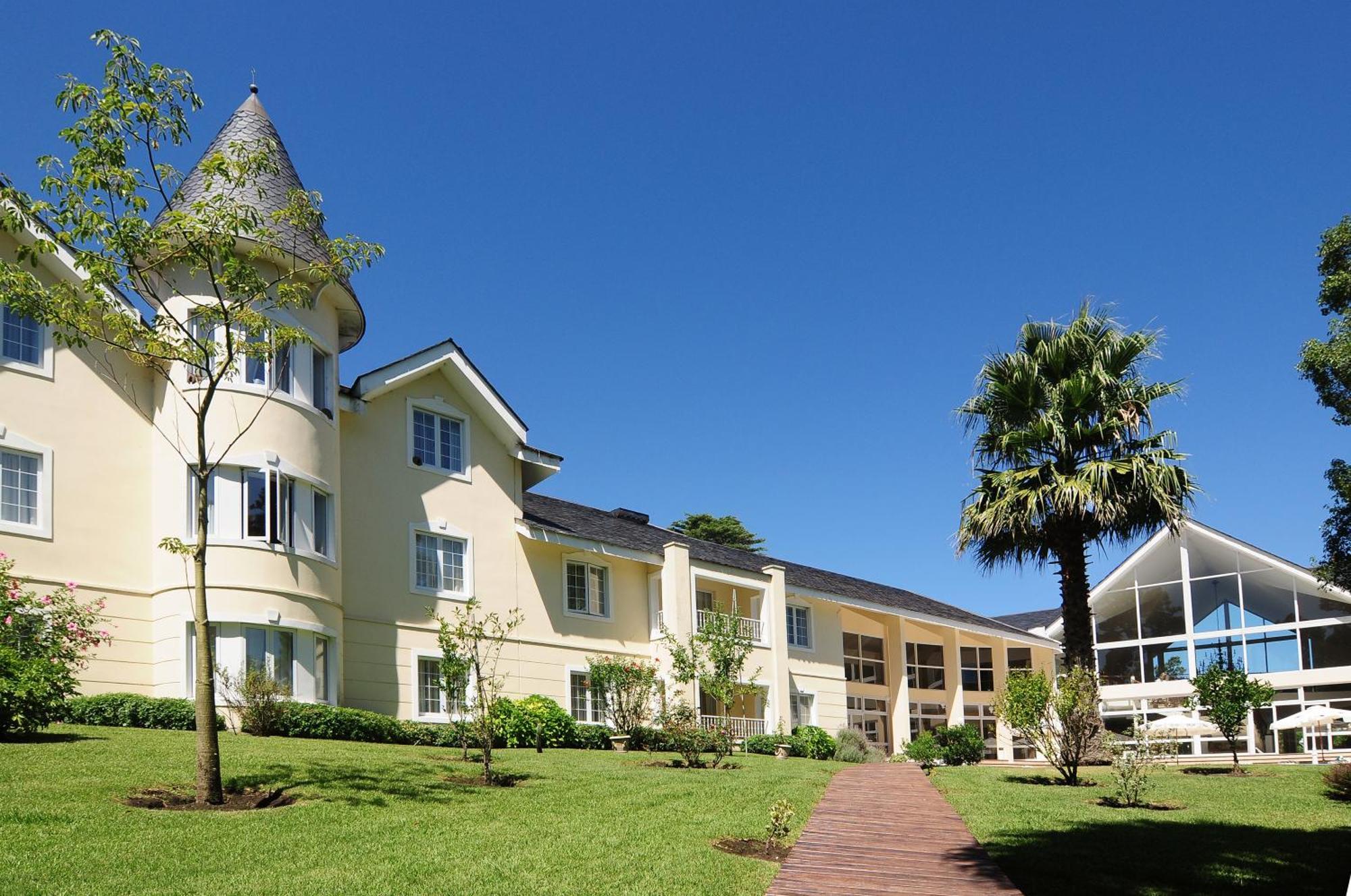 Parque Hotel Jean Clevers Punta del Este Zewnętrze zdjęcie The main building of the school